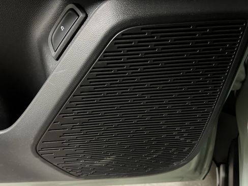 New 2026 Chevrolet Equinox LT w/ Convenience Package II image 59