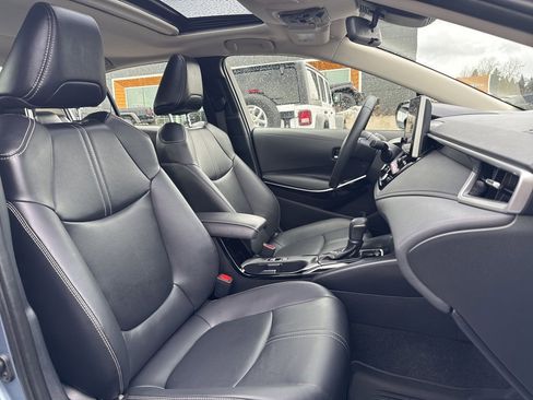 Used 2024 Toyota Corolla XLE image 29