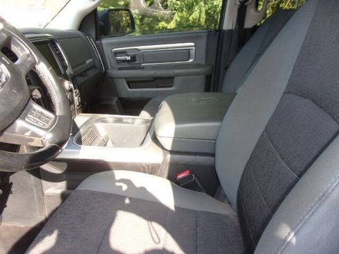 Used 2016 RAM 1500 Lone Star RWD image 8