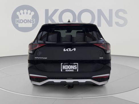 Used 2023 Kia Sportage LX AWD/4WD image 15