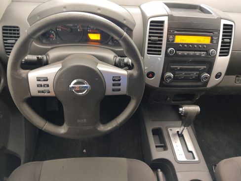 Used 2014 Nissan Frontier S image 22