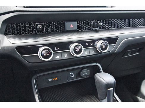Used 2025 Honda CR-V LX image 26