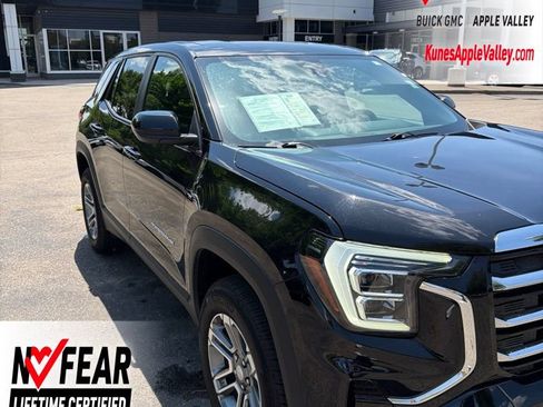 Used 2025 GMC Terrain Elevation AWD/4WD image 1