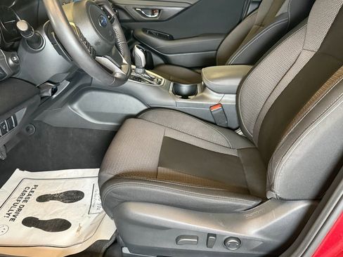 Used 2024 Subaru Outback Premium image 19