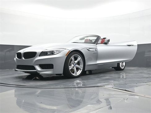 Used 2016 BMW Z4 sDrive28i image 24