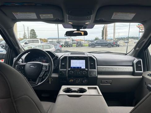 Used 2022 Ford F350 XLT image 23