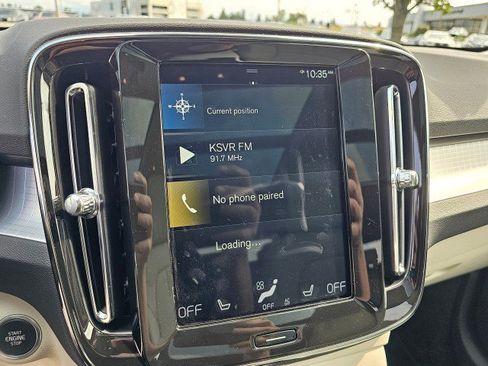 Used 2019 Volvo XC40 T5 Momentum image 33