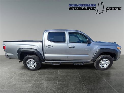 Used 2020 Toyota Tacoma SR image 10