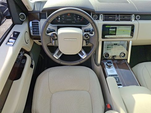 Used 2021 Land Rover Range Rover Westminster Edition image 11