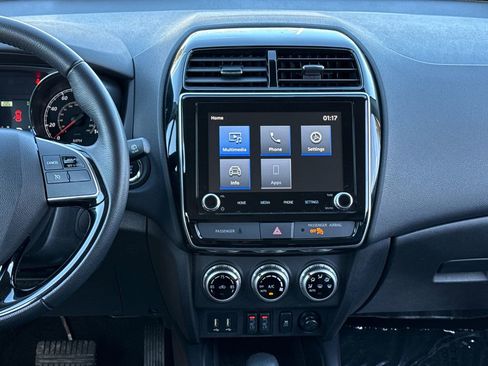 Used 2024 Mitsubishi Outlander Sport 2.0 S image 17