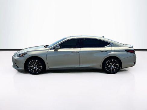 Used 2024 Lexus ES 300h w/ Premium Package FWD image 8