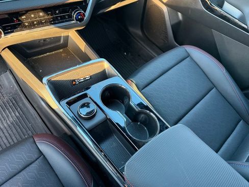 Used 2026 Chevrolet Equinox RS image 13