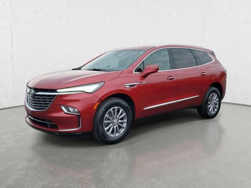Used 2024 Buick Enclave Premium image 4