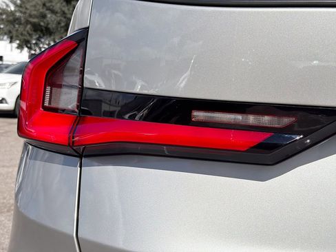 Used 2024 BMW X1 xDrive28i w/ Convenience Package image 10