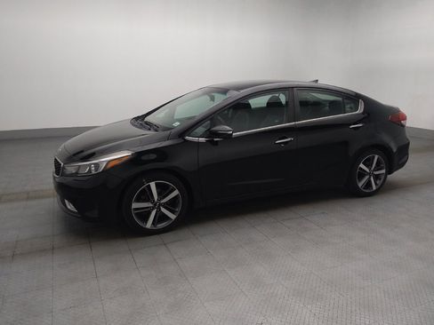 Used 2017 Kia Forte EX FWD image 2