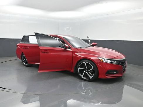 Used 2019 Honda Accord Sport image 36