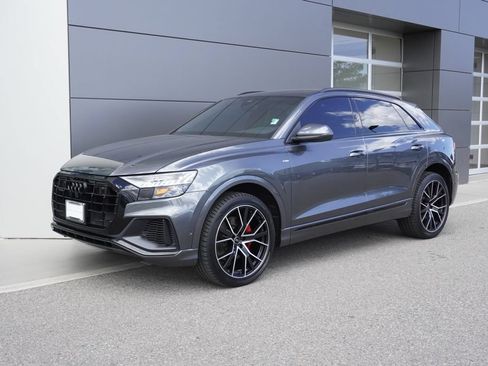 Used 2021 Audi Q8 Premium Plus w/ Premium Plus Package AWD/4WD image 3