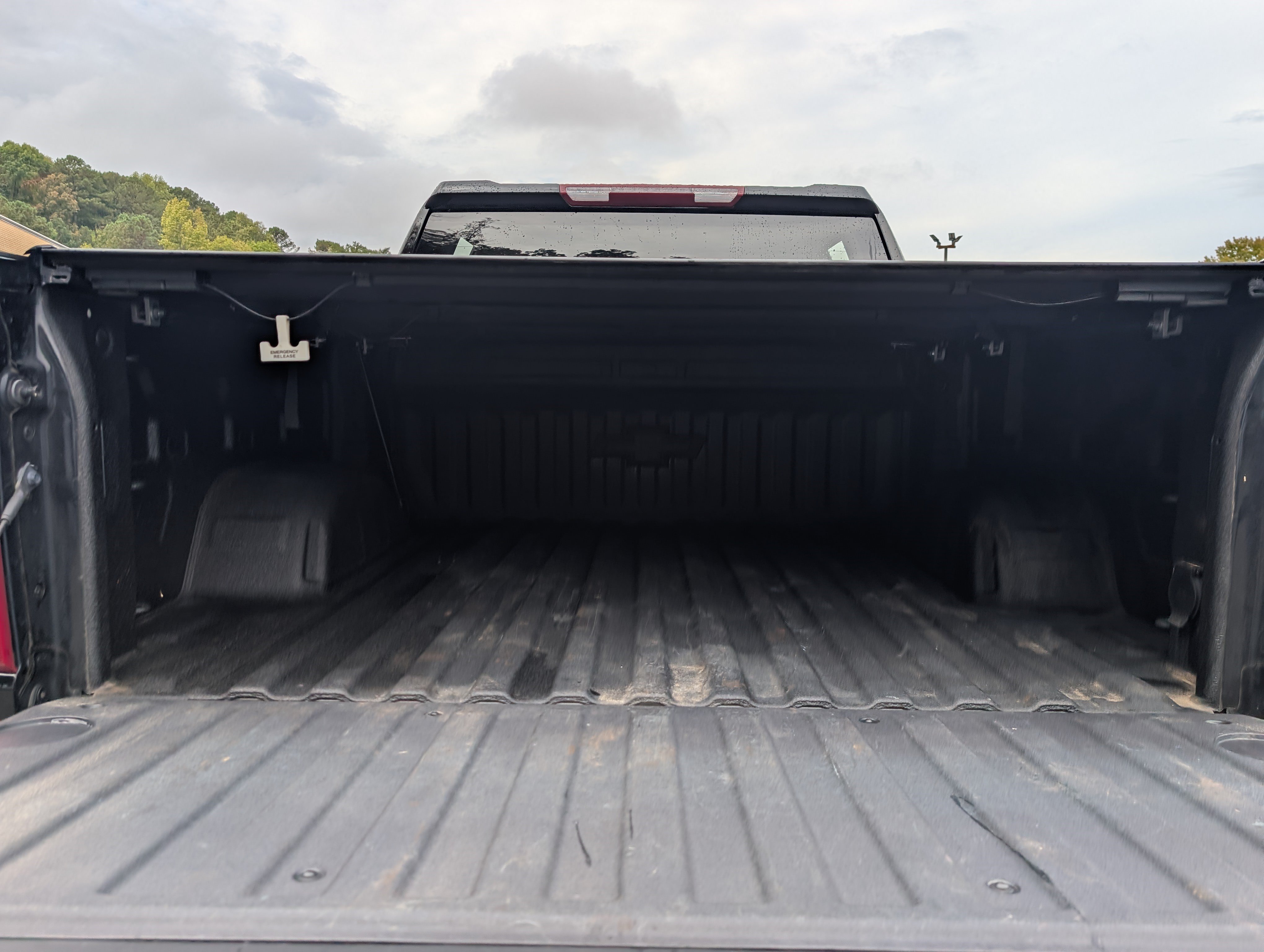 Used 2024 Chevrolet Silverado 1500 LTZ AWD/4WD image 18