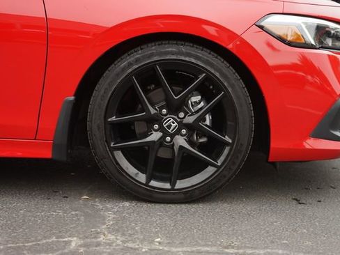 Used 2023 Honda Civic Sport image 4