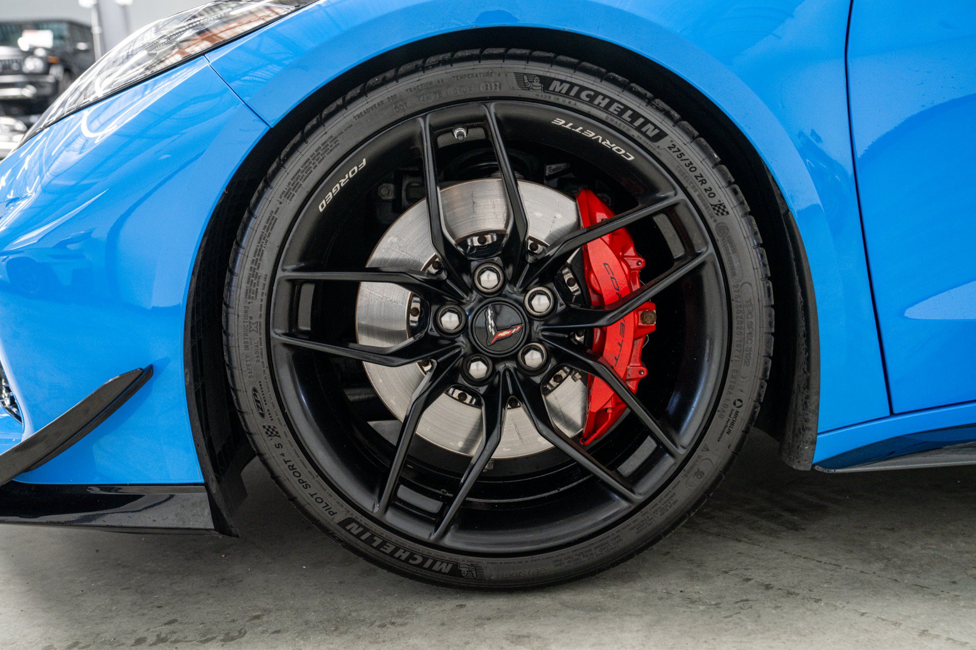 Used 2025 Chevrolet Corvette Z06 RWD image 9