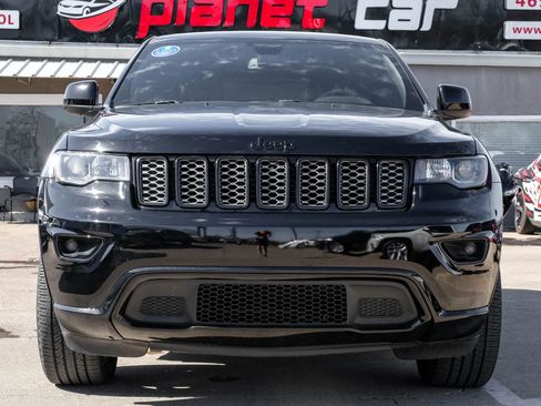 Used 2022 Jeep Grand Cherokee Laredo X RWD image 7