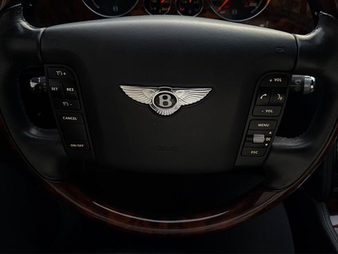 Used 2006 Bentley Flying Spur Flying Spur image 38