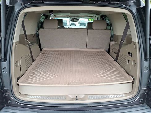 Used 2018 GMC Yukon SLT w/ Enhanced Security Package image 30