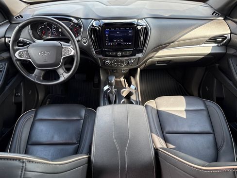 Used 2023 Chevrolet Traverse Premier w/ Redline Edition AWD/4WD image 12