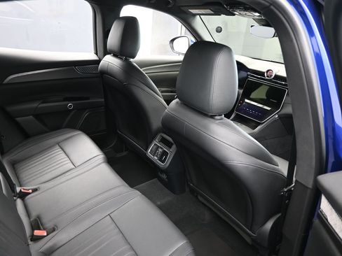 Used 2024 Maserati Grecale GT image 43