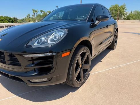 Used 2015 Porsche Macan S w/ Premium Package AWD/4WD image 12