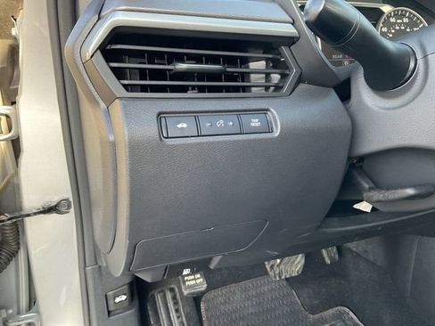 Certified 2024 Nissan Altima 2.5 SR image 19