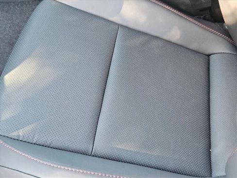 New 2026 Toyota Prius Plug-In Hybrid image 4