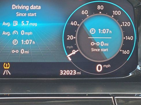 Used 2025 Volkswagen Atlas SE image 22