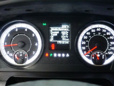 Used 2018 RAM 3500 Tradesman w/ Chrome Appearance Group image 34