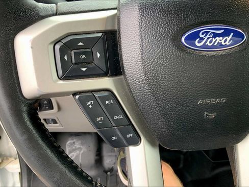Used 2018 Ford F150 Lariat AWD/4WD image 22