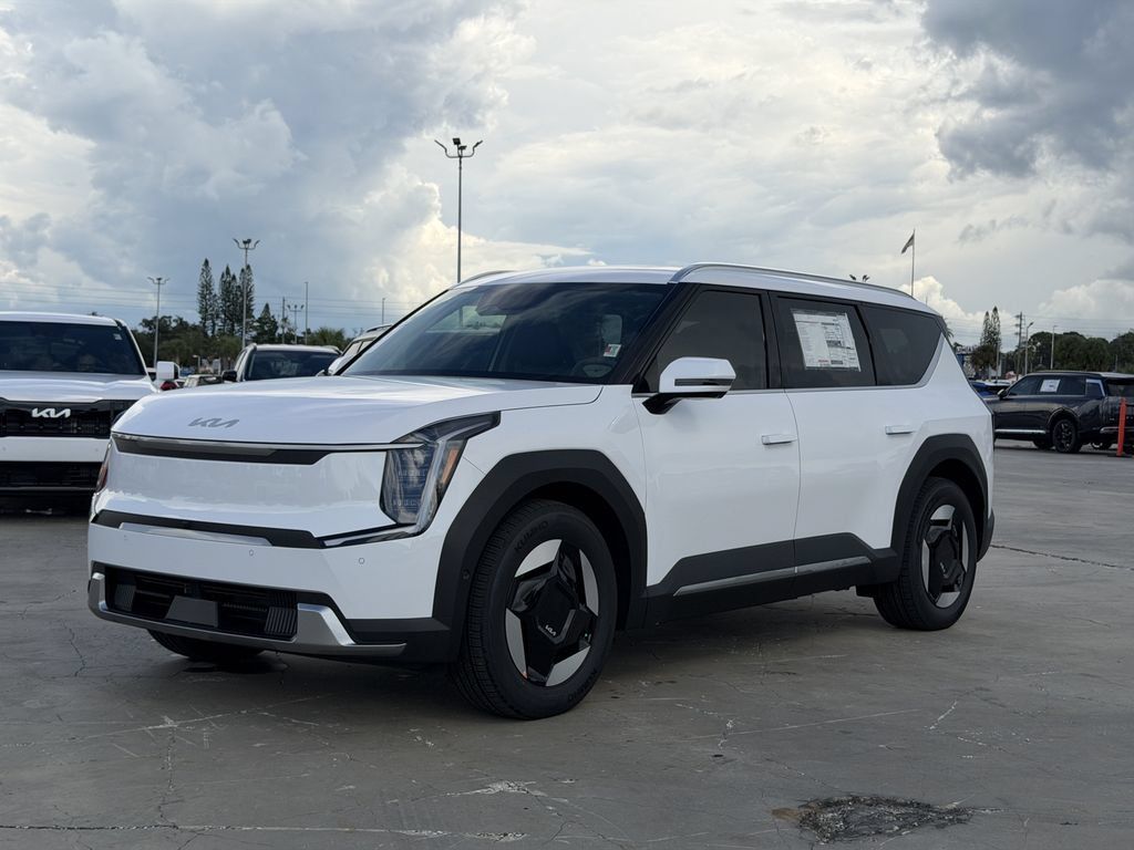 New 2026 Kia EV9 Wind AWD/4WD image 8