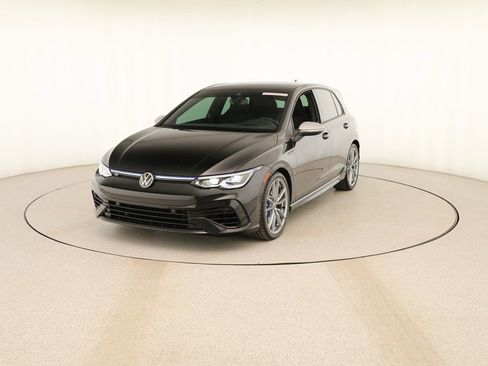 Used 2024 Volkswagen Golf R AWD/4WD image 12