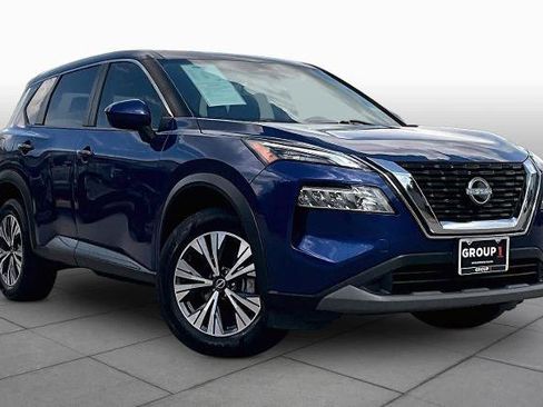 Certified 2023 Nissan Rogue SV FWD image 3