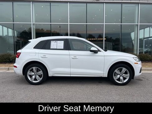 Used 2019 Audi Q5 2.0T Premium w/ Convenience Package image 8