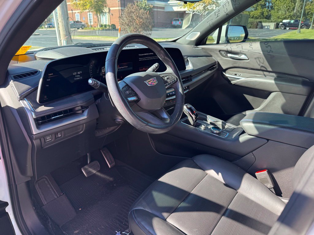 Certified 2024 Cadillac XT4 Sport AWD/4WD image 14