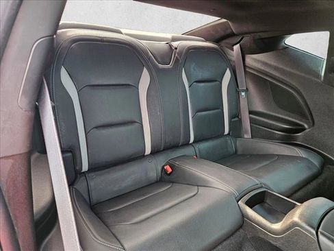 Used 2019 Chevrolet Camaro LT image 18