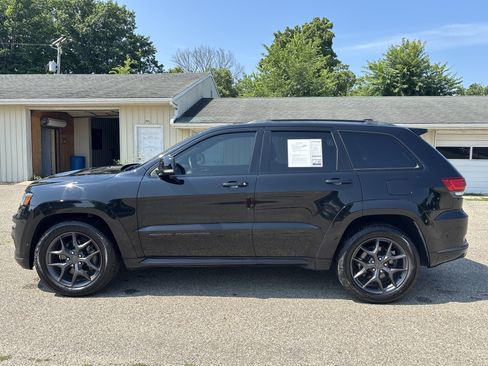 Used 2019 Jeep Grand Cherokee Limited X AWD/4WD image 9
