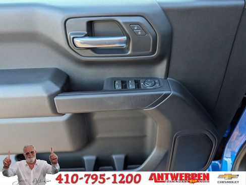 Certified 2025 Chevrolet Silverado 1500 Custom image 19