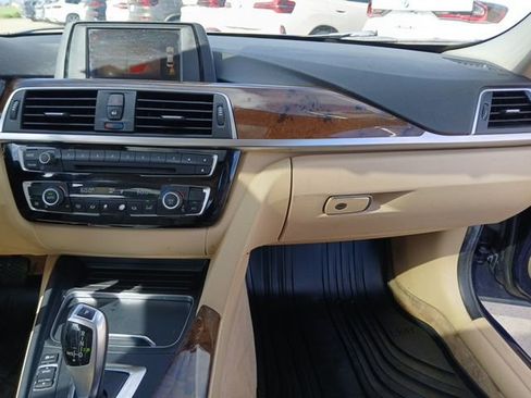 Used 2016 BMW 320i Sedan image 17