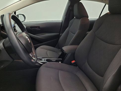 Used 2022 Toyota Corolla LE image 17