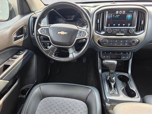 Used 2015 Chevrolet Colorado Z71 AWD/4WD image 19