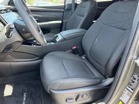 Certified 2022 Hyundai Tucson SEL FWD image 21