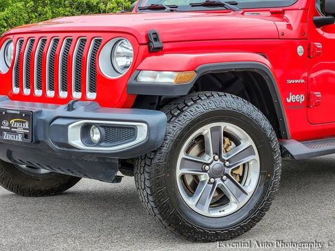 Used 2020 Jeep Wrangler Unlimited Sahara AWD/4WD image 3