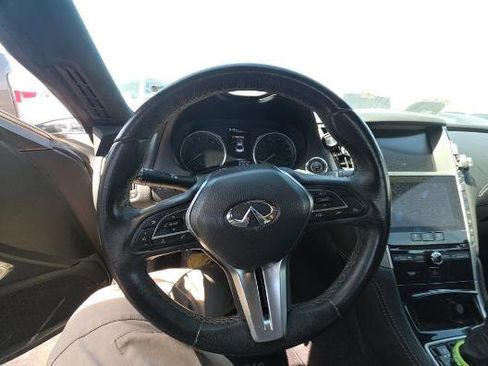 Used 2018 INFINITI Q60 3.0t Luxe w/ Cargo Package image 5