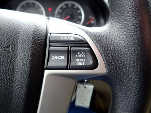 Used 2011 Honda Accord LX-P image 16